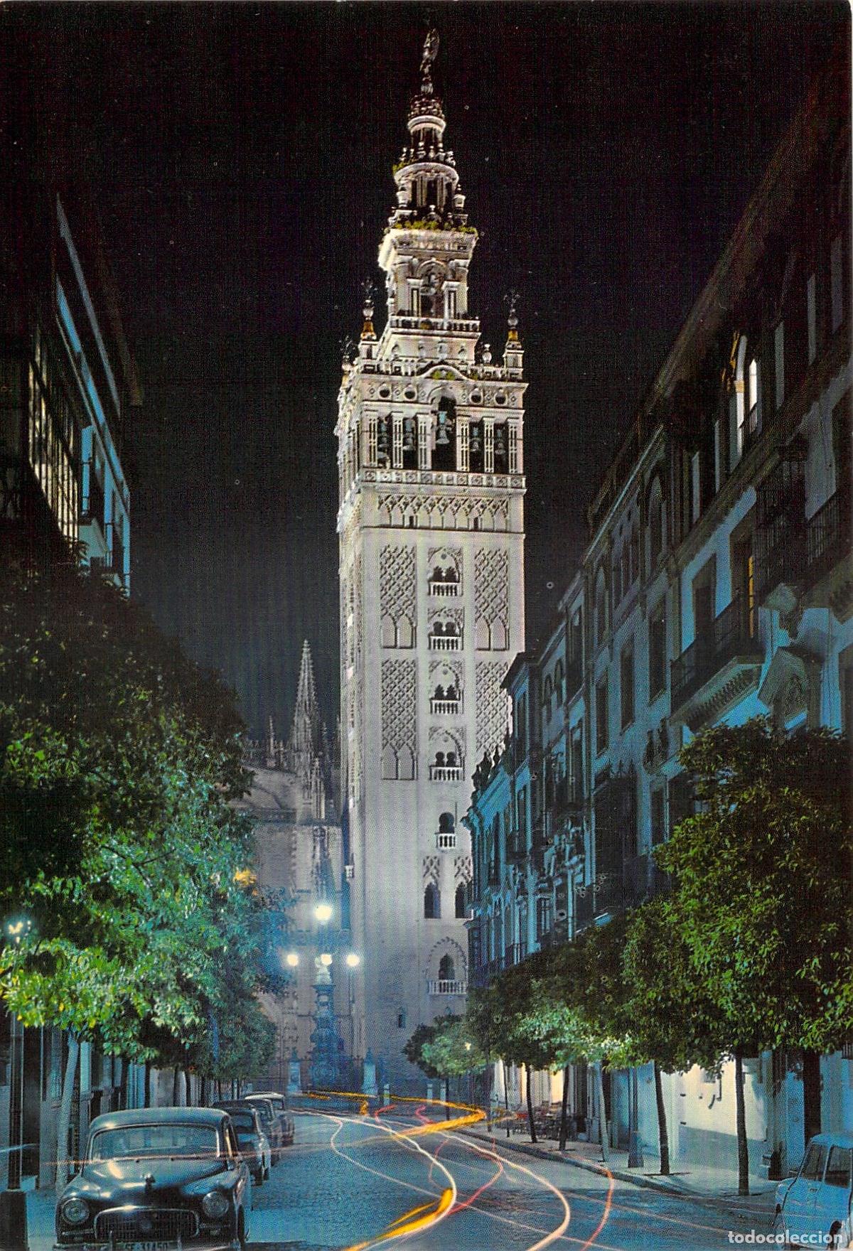 Postales: Postal de La Giralda en Sevilla de Noche