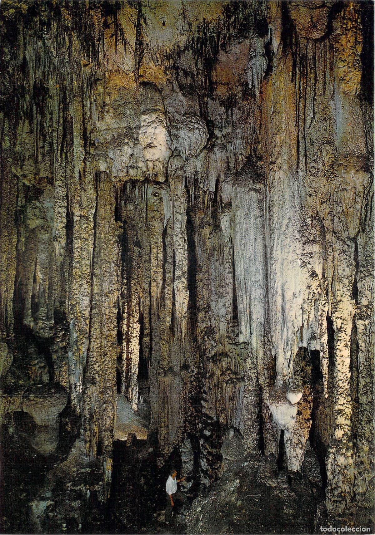 Postales: Postal de la Cueva de Arta en Mallorca, Sal&oacute;n de Columnas