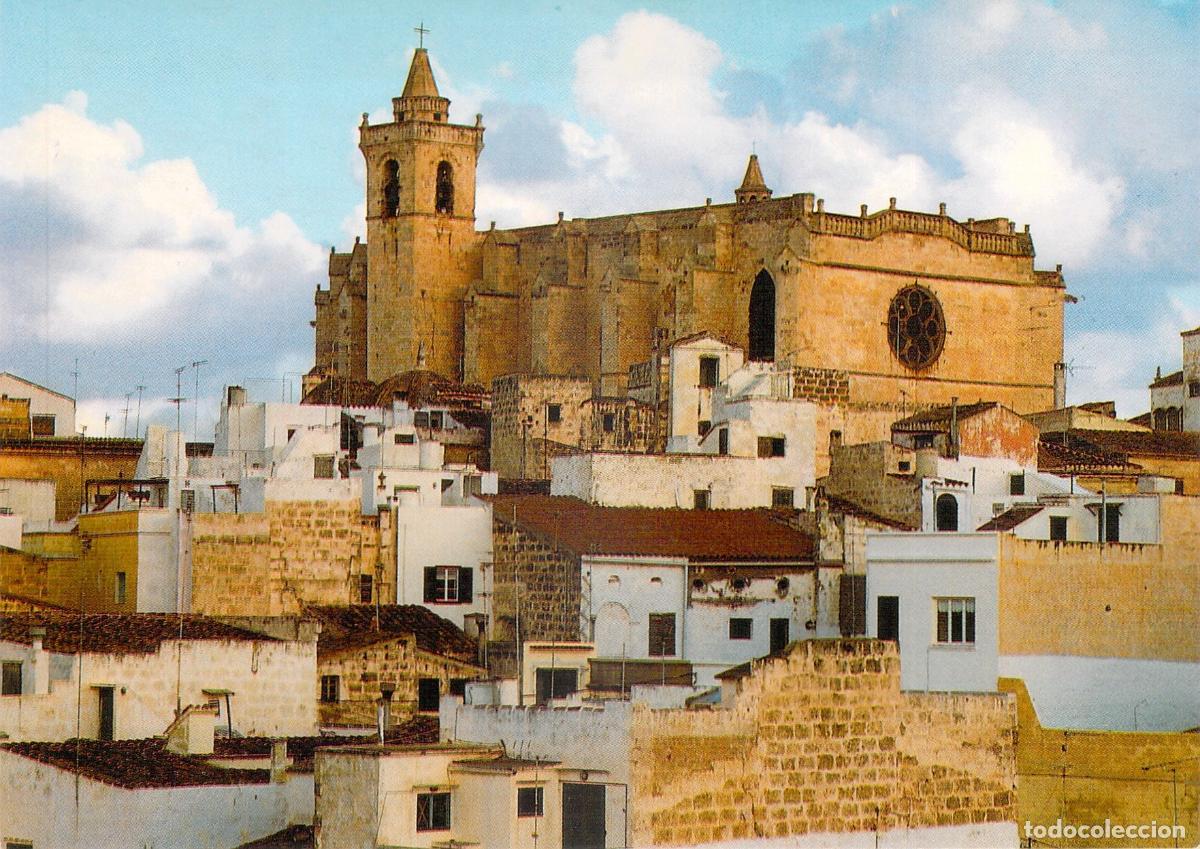 Postales: Postal de Ciutadella Menorca con la Catedral de fondo