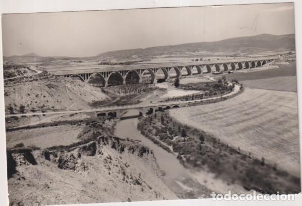 Postales: Pantano de Yesa. 10 Acueducto sobre el R&iacute;o Arag&oacute;n. Ediciones Sicilia. Sin usar