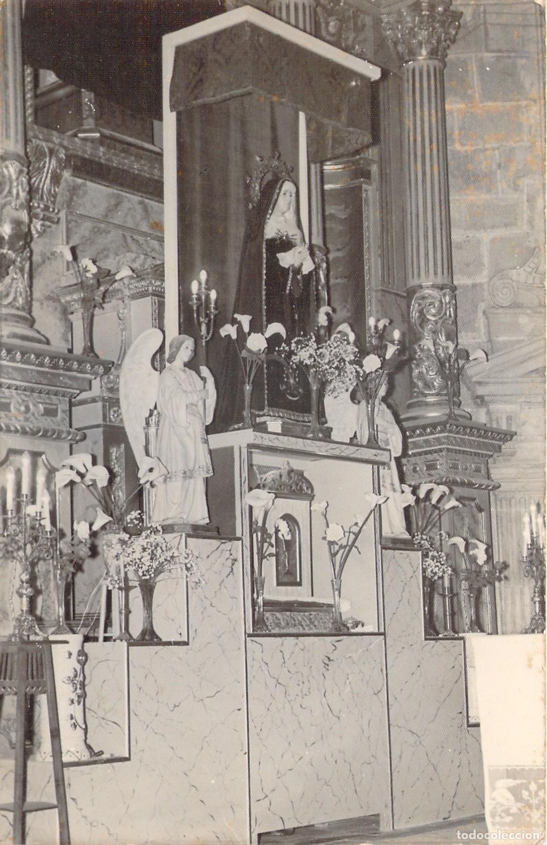 Postales: Postal de la Virgen de los Dolores en altar religioso