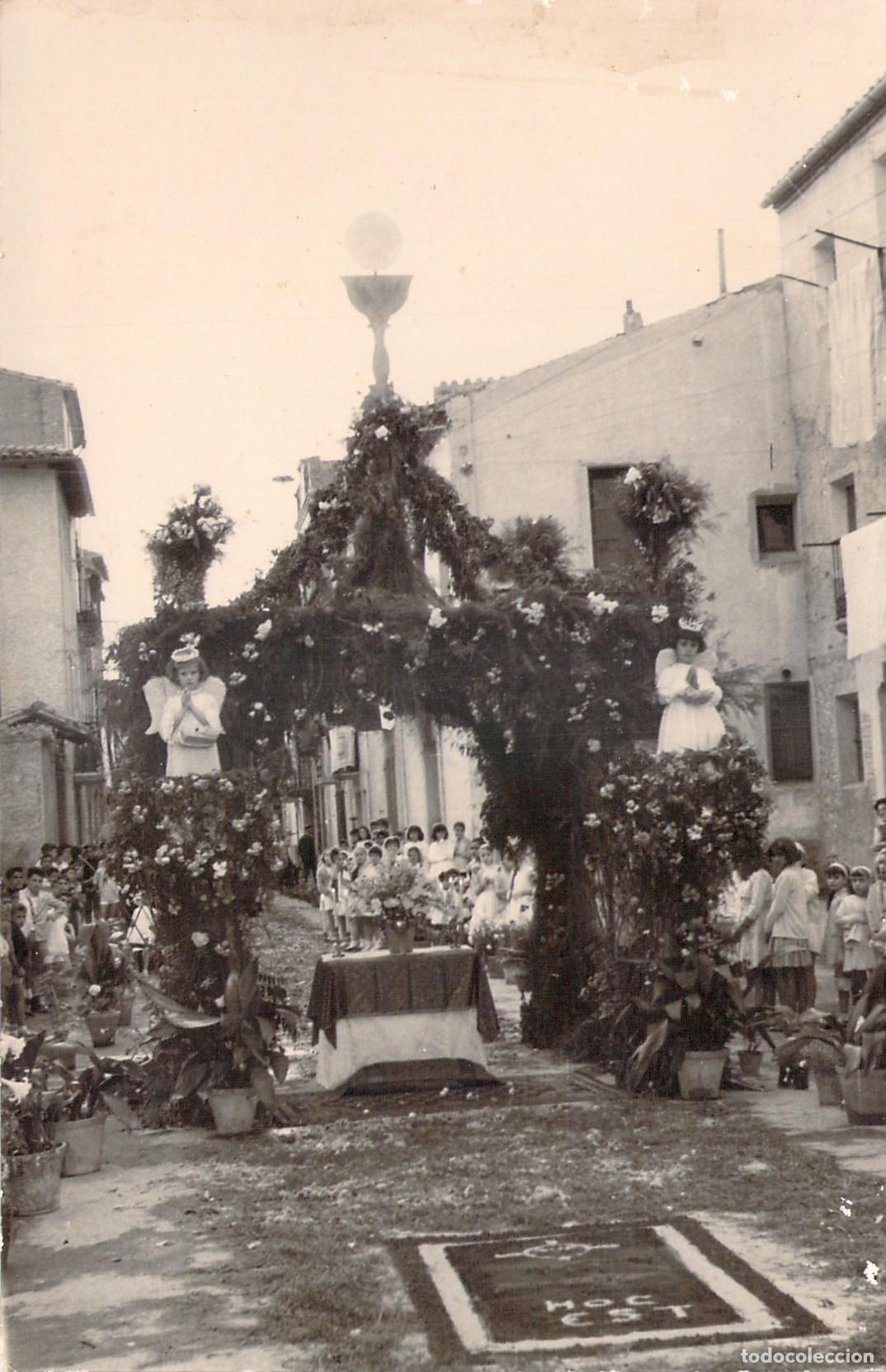 Postales: Postal de la procesi&oacute;n del Corpus Christi en Mora la Nova