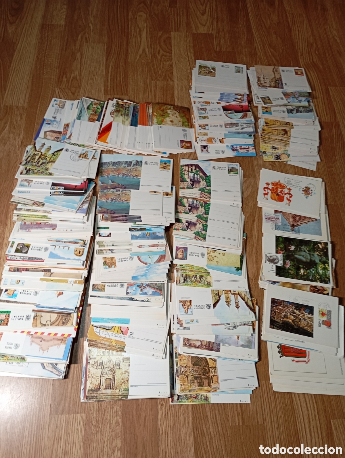 Postales: Gran lote de postales + 600 Espa&ntilde;a - Foto 1