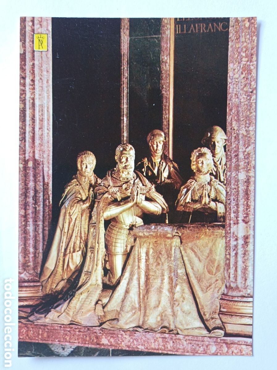 Postales: POSTAL EL ESCORIAL. PANTEON CARLOS V. PATRIMONIO NACIONAL 3. SIN CIRCULAR.