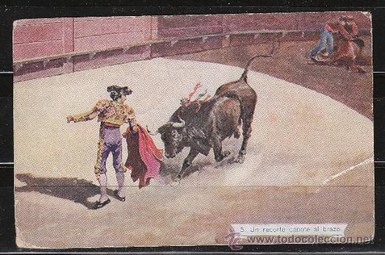 Postales: UN RECORTE CAPOTE AL BRAZO - Foto 1