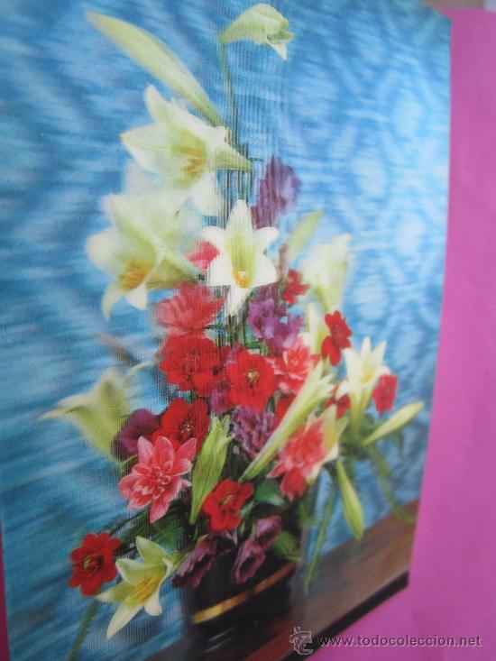 Postales: postal efecto tridimensional - ramo de flores  ciculada 1973 - Foto 3