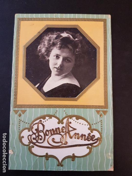 Postales: POSTAL MUJER EN RELIEVE - Foto 1