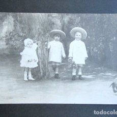 Postales: POSTAL FAMILIA REAL ESPAÑOLA. PRÍNCIPE DE ASTURIAS CON INFANTES. MONARQUÍA ALFONSO XIII. . Lote 178446670