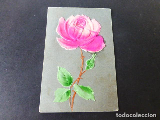 Postales: UNA ROSA POSTAL CON RELIEVE - Foto 1