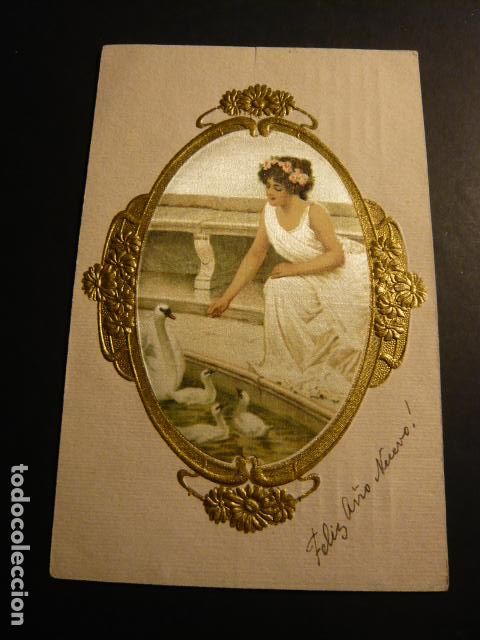 Postales: MUJER CON CISNES POSTAL EN SEDA - Foto 1