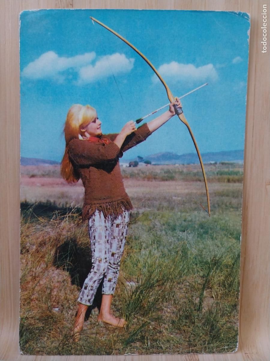 Postales: MUJER ARCO PAISAJE ED raker 8015/A SC ORIGINAL A&Ntilde;O 1962