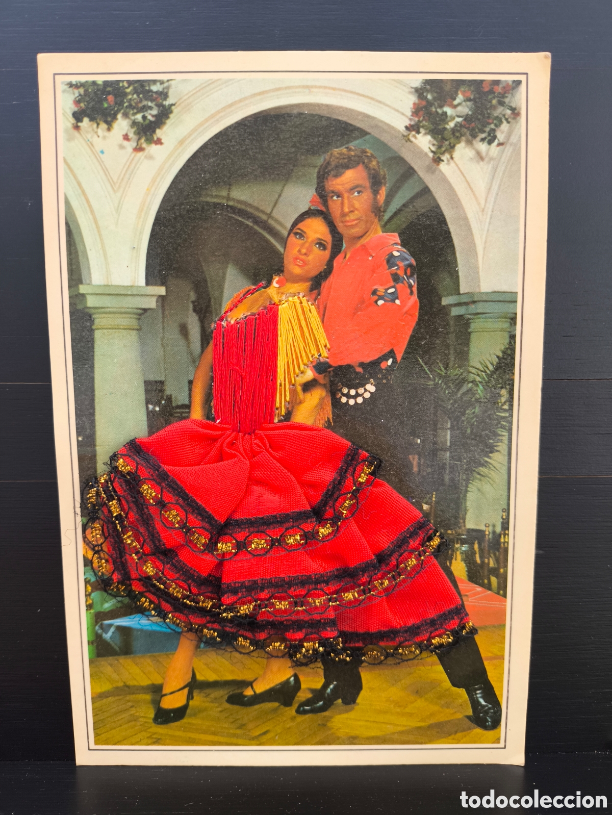Postales: Antigua postal fotogr&aacute;fica relieve bordado folclore baile pareja de bailaores de flamenco