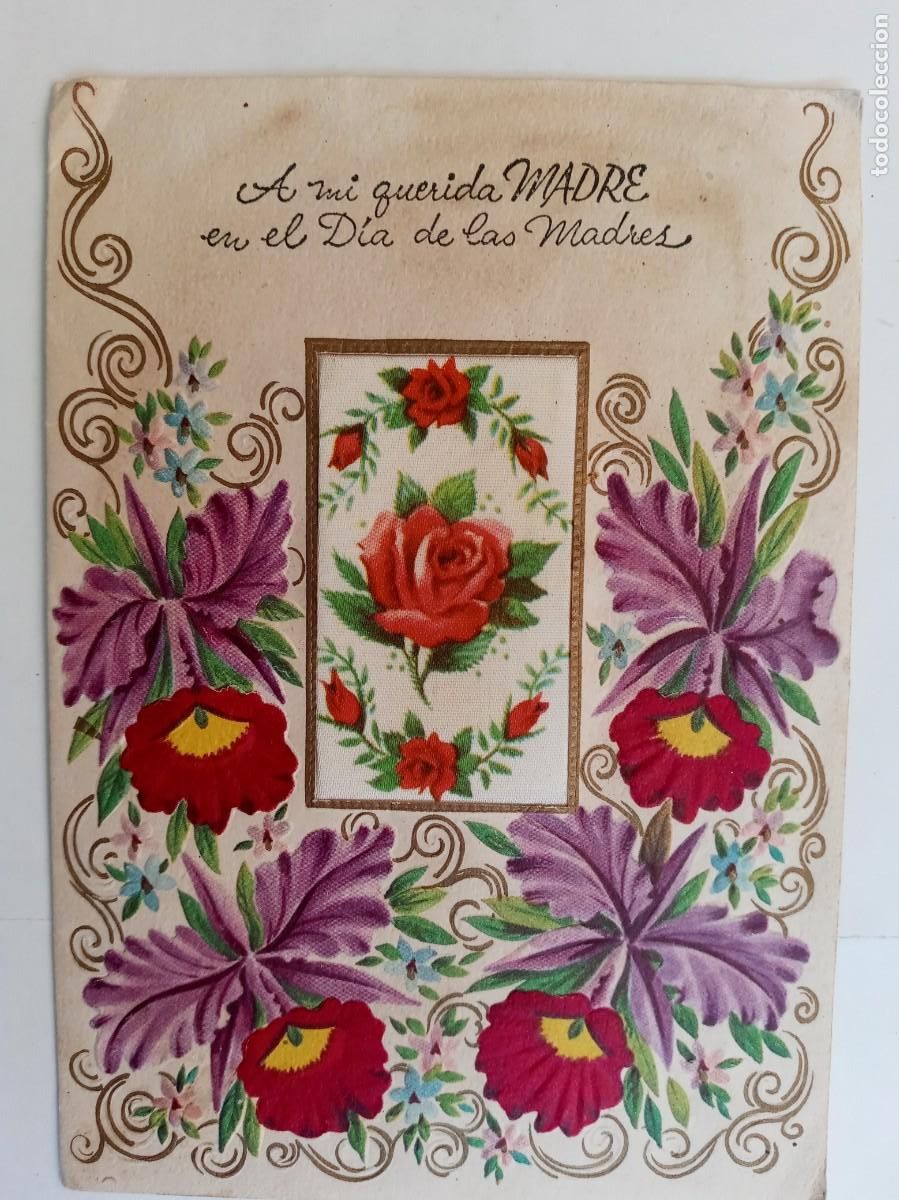 Postales: BONITA TARJETA DE FELICITACION DEL DIA DE LA MADRE CON FLORES EN RELIEVE Y SOBRE TELA, 1968