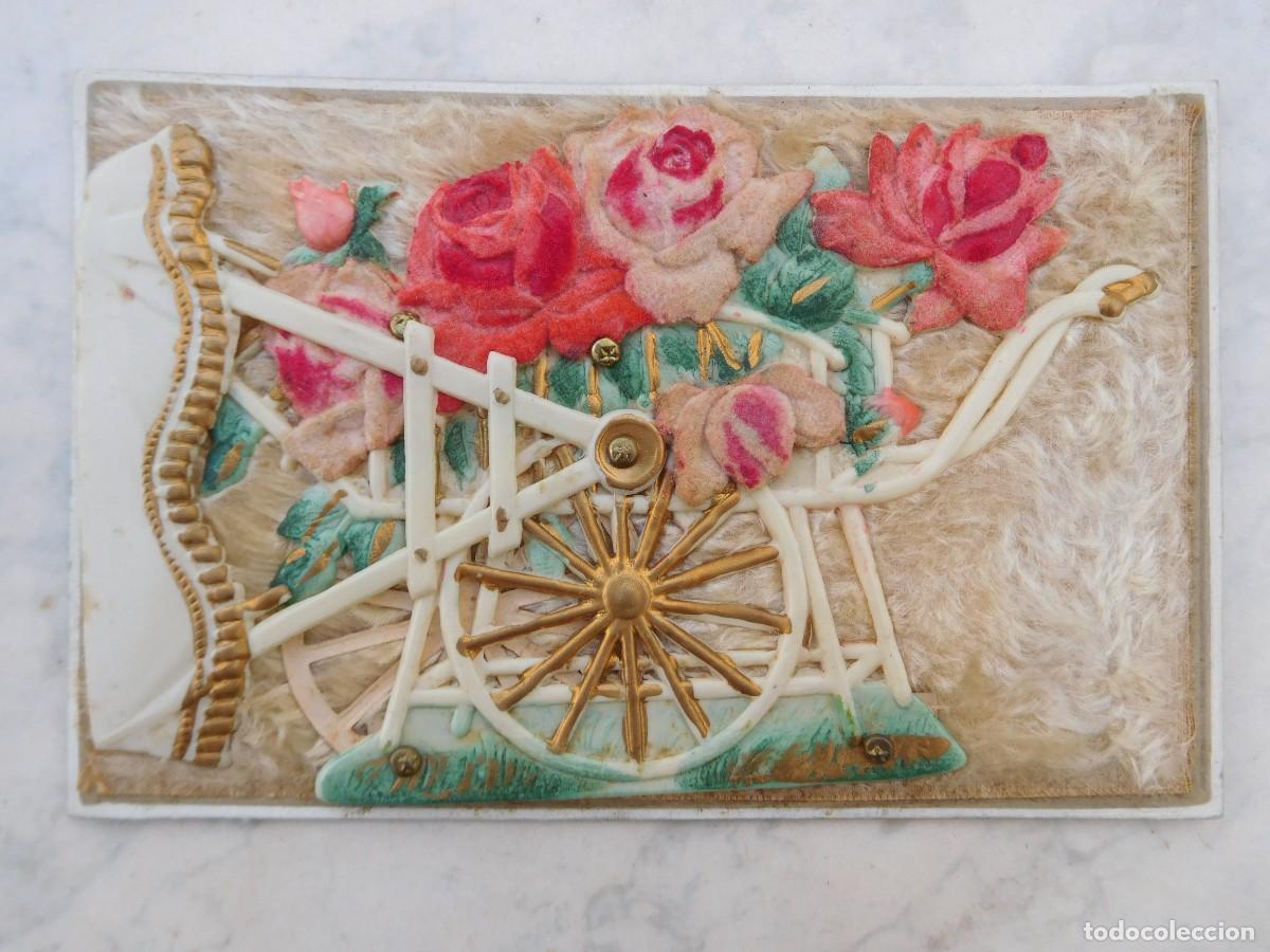 Postales: Postal antigua de celuloide carro y flores