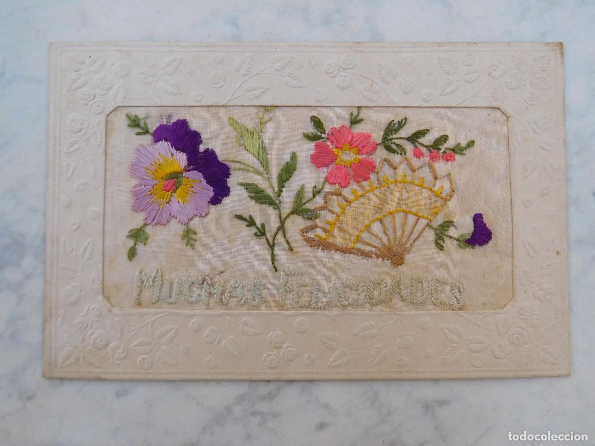 Postales: Postal antigua bordada, muchas felicidades abanico y flores
