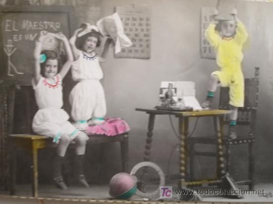 Postales: EN LA ESCUELA - Foto 1