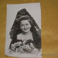 Postales: BONITA POSTAL EN B/N MUJER CON MANTILLA ESPAÑOLA , 1946 . ESCRITA POR DETRAS .. Lote 26585520