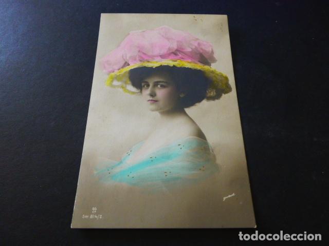 Postales: dama con elegante sombrero postal - Foto 1