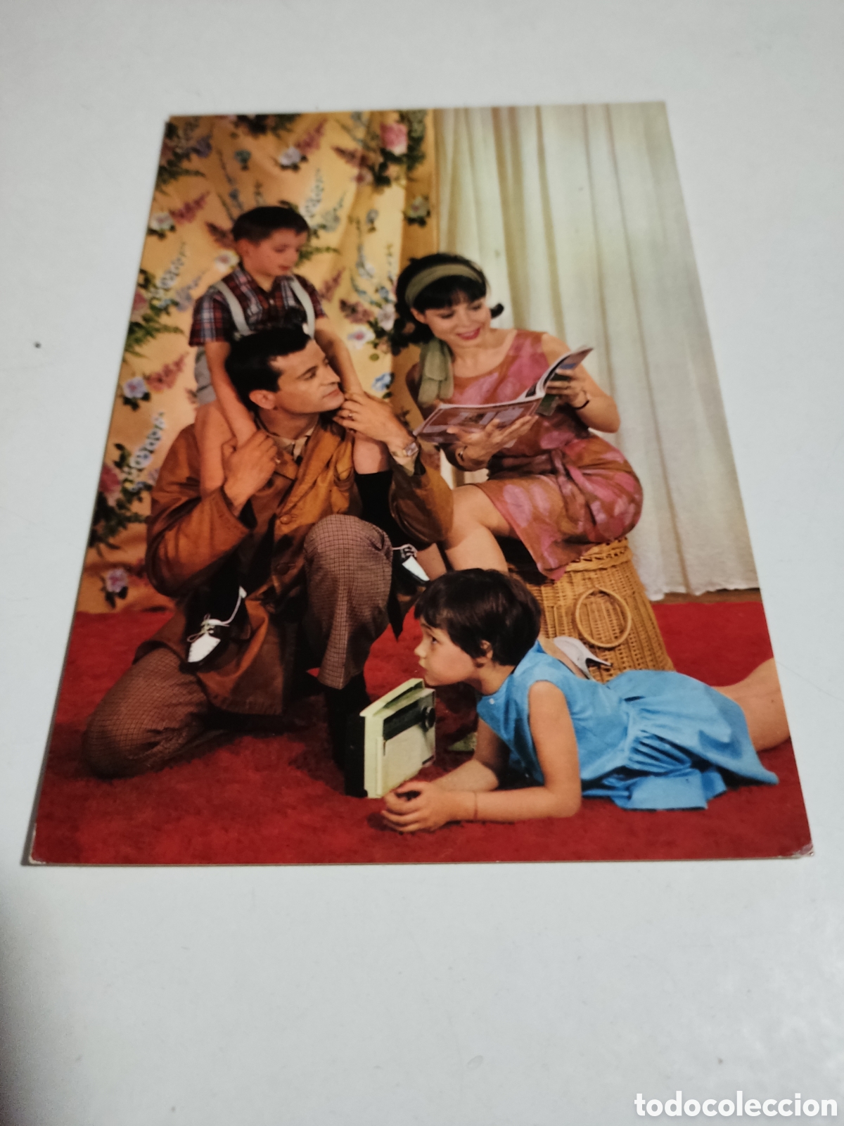 Postales: Postal familiar padres e hijos - Foto 1