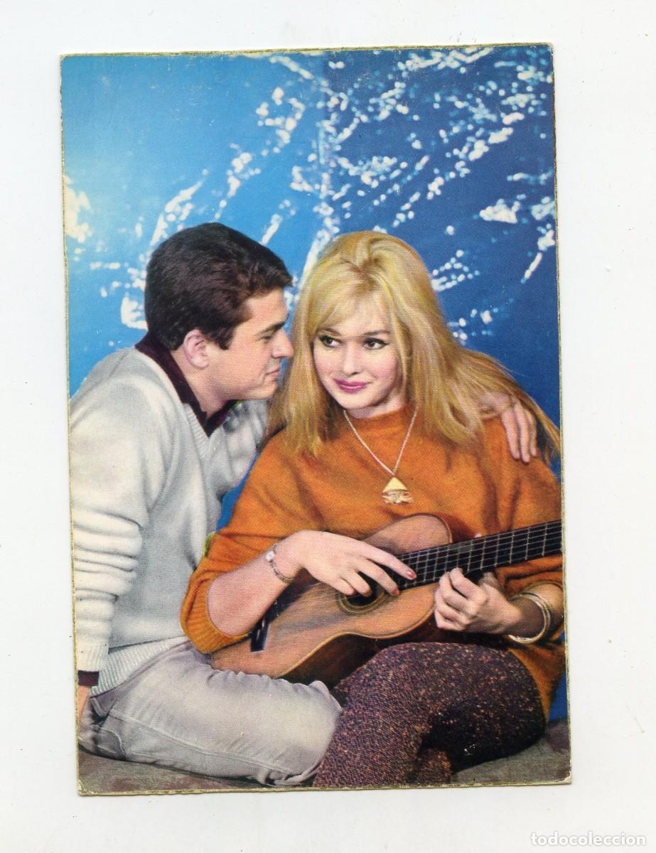 Postales: Postal tem&aacute;tica en color pareja con guitarra. N/C a&ntilde;os 60 aprox.