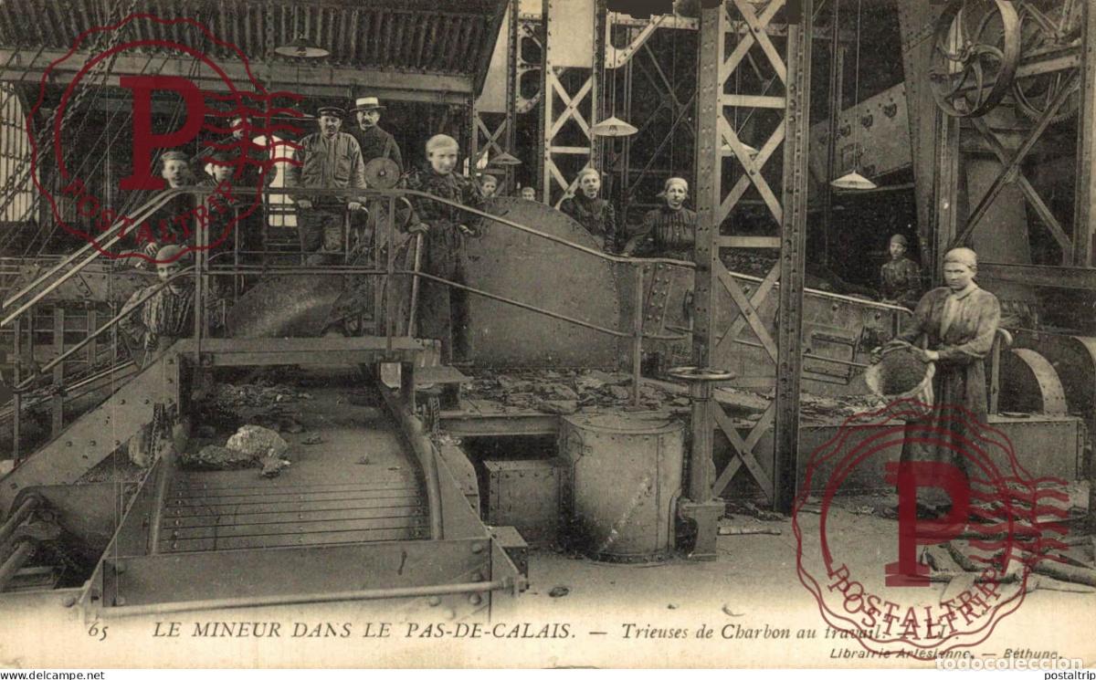 Postales: 62 MINEUR PAS DE CALAIS TRIEUSES DE CHARBON AU TRAVAIL