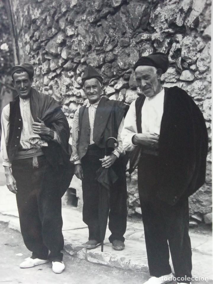 Postales: Tipus i costums de muntanya.10 postals. - Foto 5