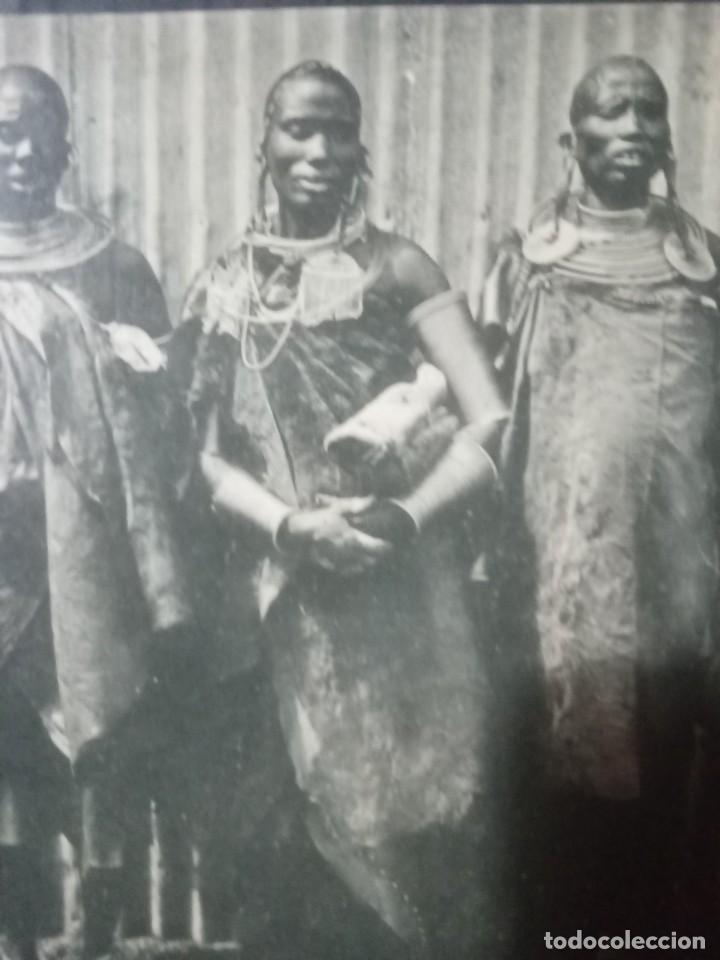 Postales: Three Masai women. - Foto 2