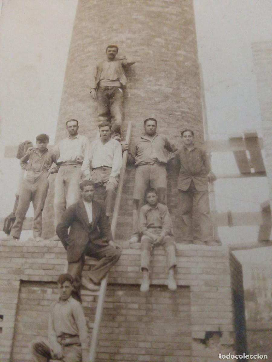 Postales: Grupo de trabajadores. - Foto 2