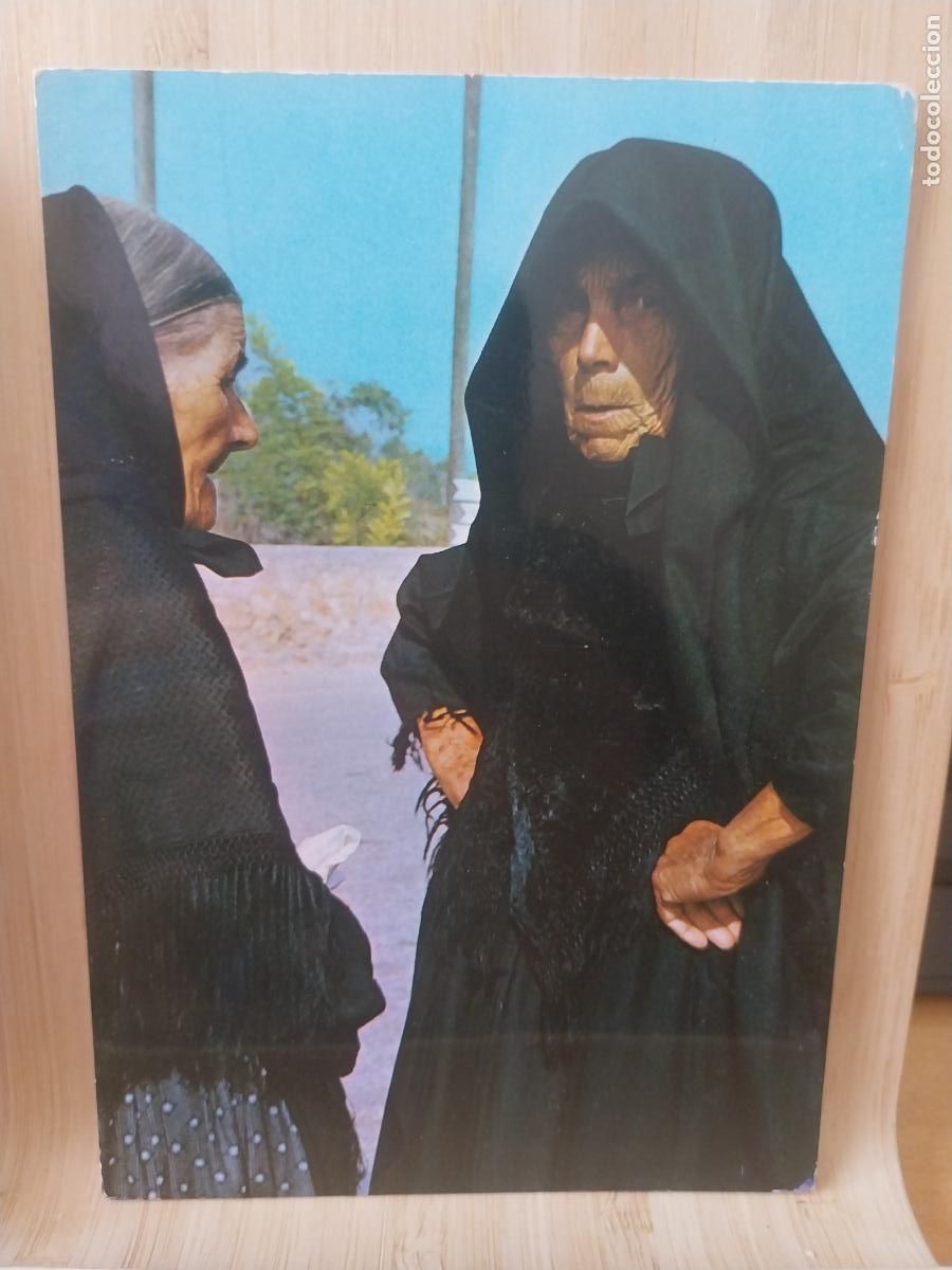 Postcards: TIPOS MUJERES DE LUTO IBIZA ED JDP 38 CIRCULADA A&Ntilde;O 1975 ANIMADA