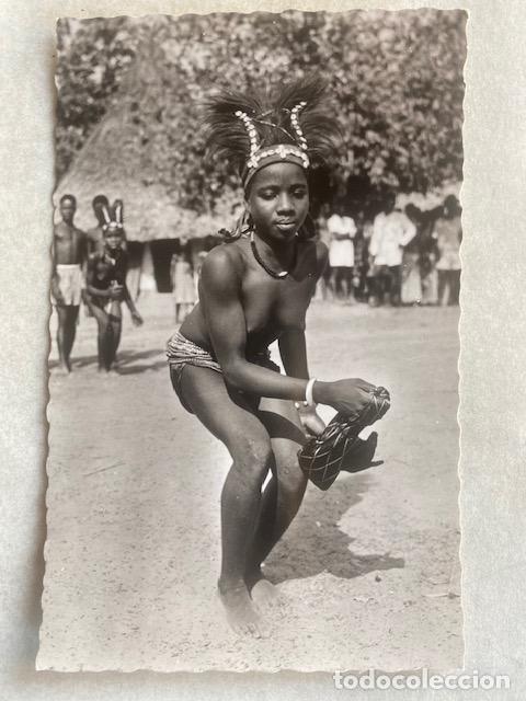 Postales: Joven Bailarina. N&ordm; 2739. Ed. L'Afrique Noire. Sin circular