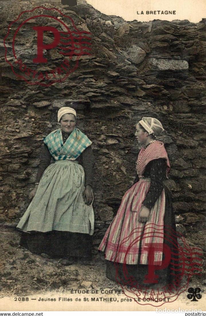 Postales: Finist&egrave;re Etude de coiffes Jeunes filles de St Mathieu, pr&egrave;s LE CONQUET