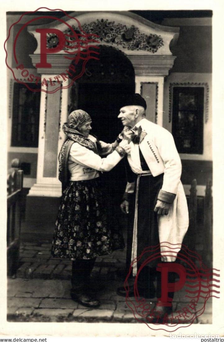Postales: PFED DOMEM.MARATICICH U UH. HRADISTE