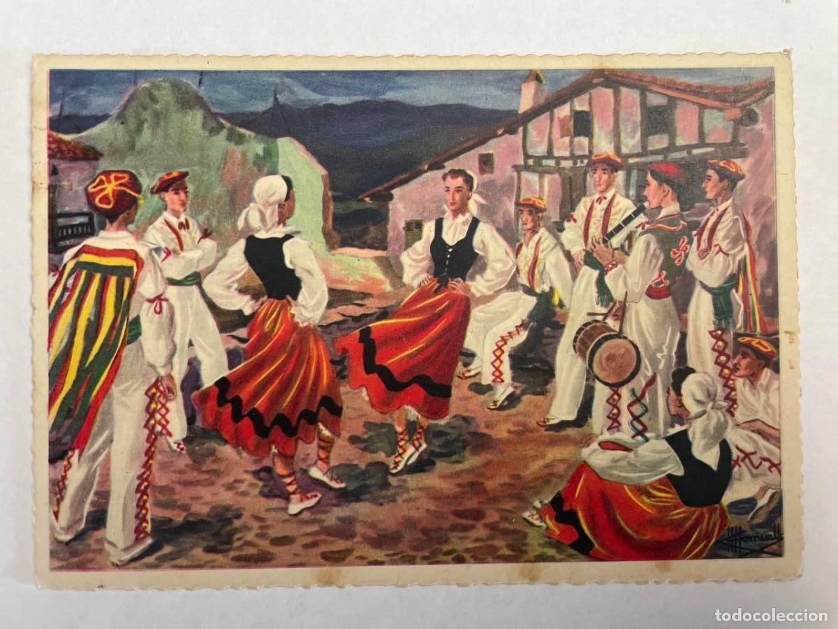 Postales: France Biarritz Danse Basque Binako en Costumes Unposted *YAG567