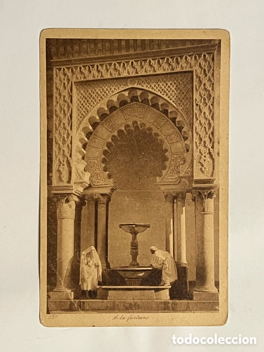 Postales: TIPOS POPULARES. A LA FONTAINE, ED. LEHNERT & LANDROCK (h.1910?) S/C
