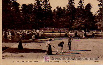 Postales: FRANCIA. ENV. DU MONT DORE. LE SALON DU CAPUCIN. LES JEUX. TENNIS. CROQUET.