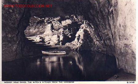 POSTAL CUEVA WOOKEY