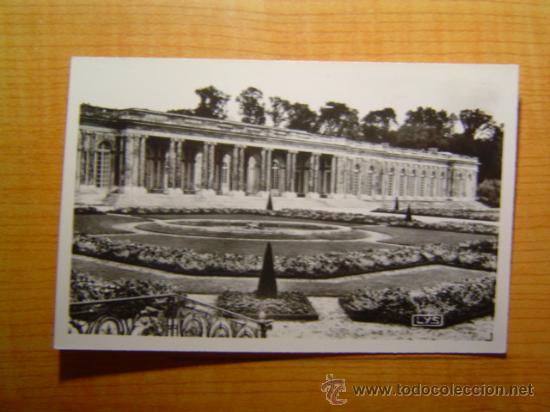 Postales: POSTAL VERSAILLES PALAIS DU GRAND TRIANON SUR LES JARDINS SIN CIRCULAR
