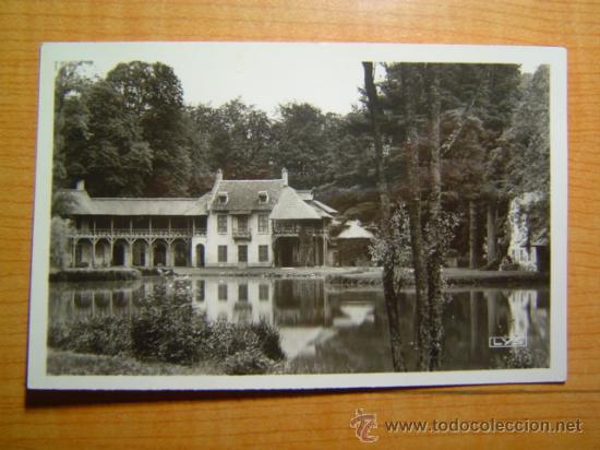 Postcards: POSTAL VERSAILLES HAMEAU DE TRIANON LA MAIASON DE LA REINE ET LE MOULIN SIN CIRCULAR