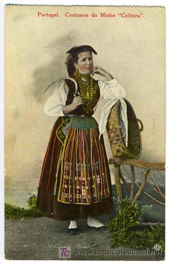 Cartes Postales: PORTUGAL, COSTUMES DO MINHO CEIFEIRA,     P27971