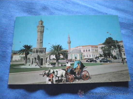 Cartes Postales: POSTAL TURQUIA IZMIR PLAZA KONAK Y RELOJ 1965 CIRCULADA