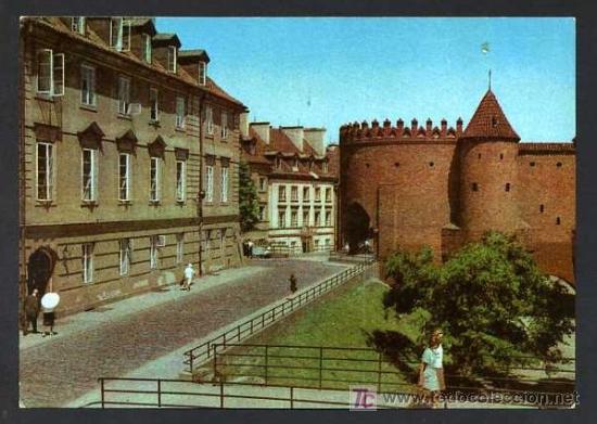 Cartoline: Polonia. Warszawa. *Barbakan. Widok z ulicy Podwale* Edit. Ruch. Nueva.