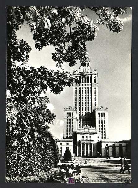 Cartes Postales: Polonia. Warszawa. *Palac Kultury i Nauki* Edit. Ruch. Nueva.