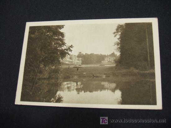 Cartoline: LE COLLEGE FEMININ DE BOUFFEMONT - VUE DU PARC -