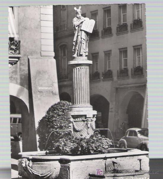 Postkarten: Berna.- la fontaine de Moise, (9x7)
