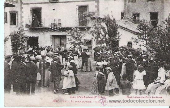 Postais: POSTAL DE ANDORRA UNE F&Egrave;TE VILLAGEOISE - PHOT. LABOUCHE FR . TOULOSE