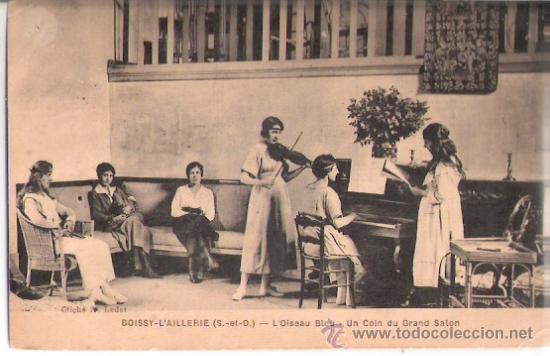 Postkarten: TARJETA POSTAL. FRANCIA. BOISSY L&acute;AILLERIE. L&acute;OISEAU BLEU, UN COIN DU GRAND SALON. CLICHE A. LEDET.