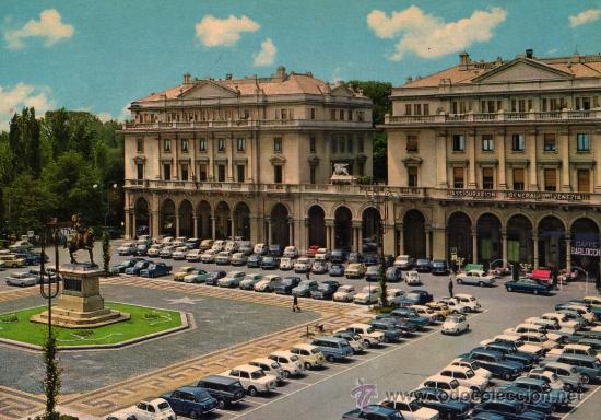 Postales: NOVARA PIAZZA MARTIRI ESCRITA CIRCULADA CON SELLO A&Ntilde;O 1983