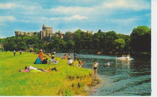 Postales: WINDSOR. THE CASTLE FROM THE THAMES - Foto 1