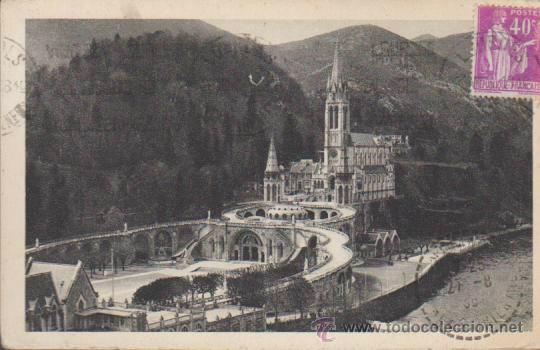 Cartoline: Lourdes.- Vue d&acute;ensemble sur la Basilique. Franqueado en 1918?