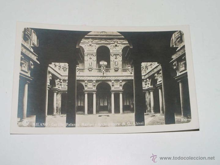 Postales: VECCHIA CARTOLINA POSTALE - ITALIA - MILANO - CORTILE PALAZZO MARINO - TRALDI &amp; CO - DEPOSE - 57